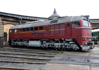 Diesellokomotive 120 274